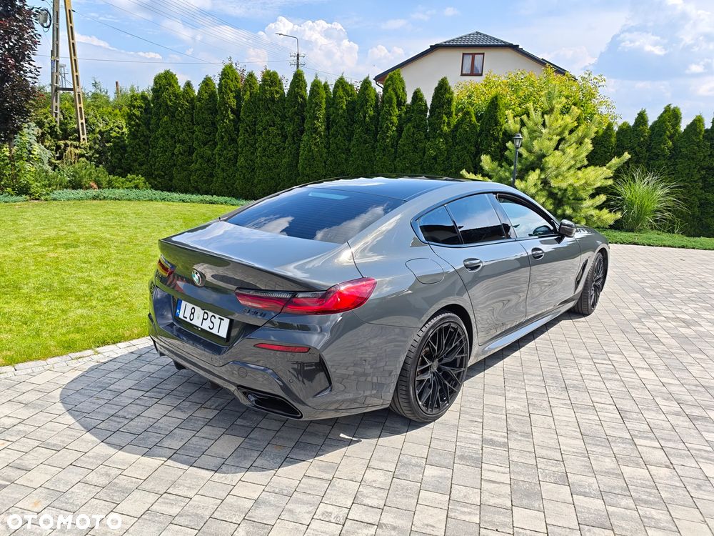 BMW Seria 8 - 2