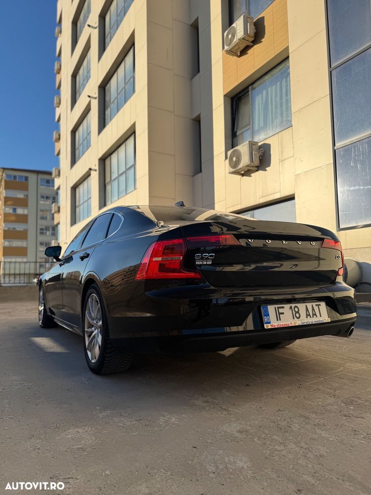 Volvo S90 D3 Geartronic Momentum Pro - 6