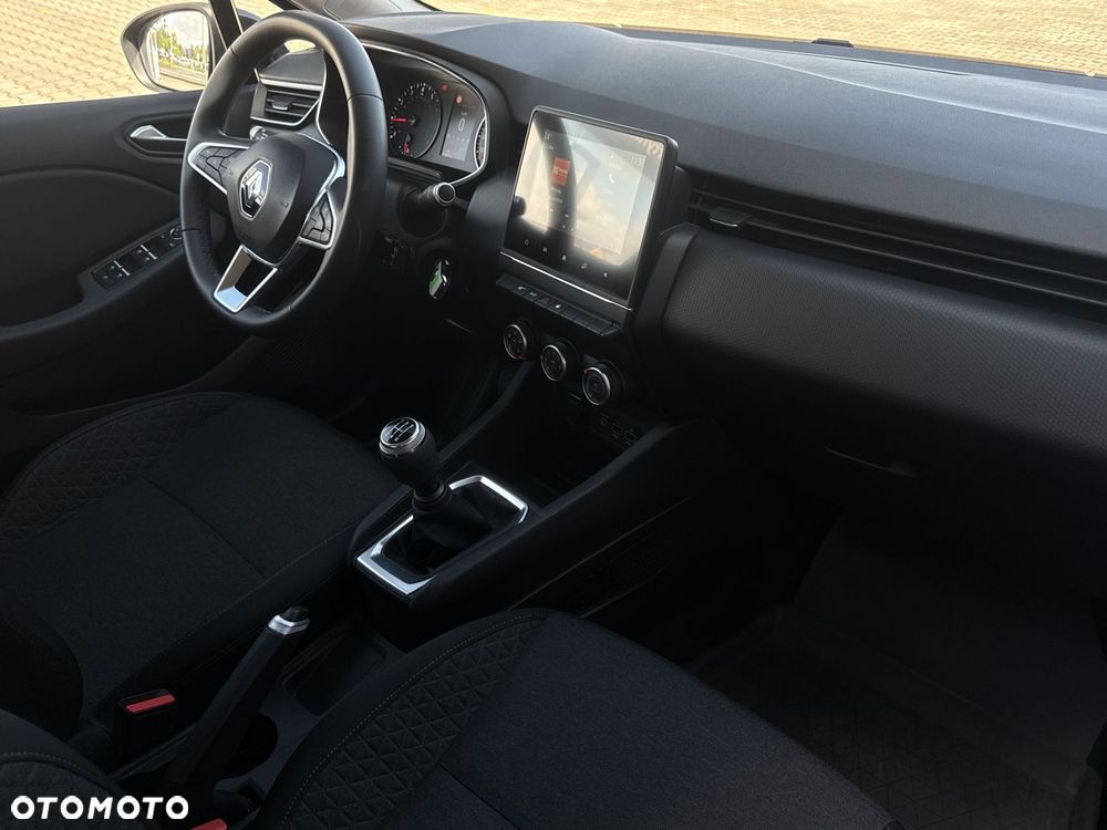 Renault Clio - 14