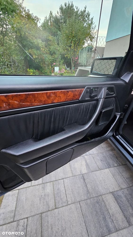 Mercedes-Benz W124 (1984-1993) - 19