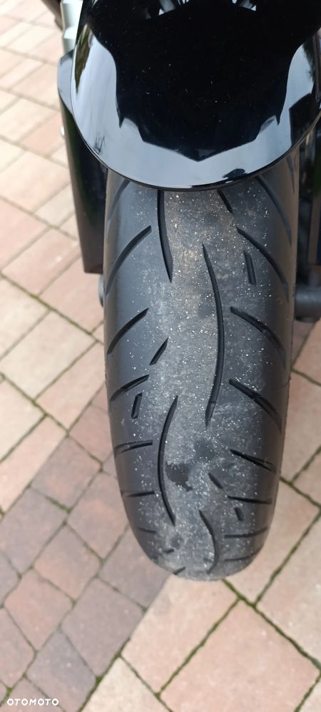 Kawasaki Ninja 1000 SX - 17