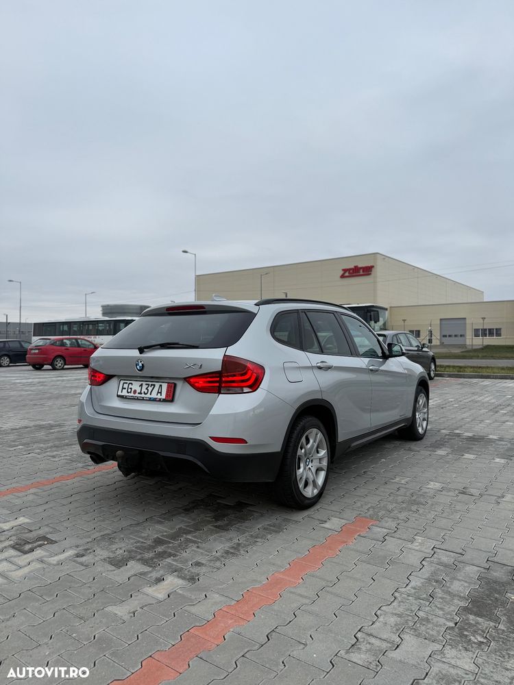 BMW X1 xDrive20d Sport Line - 5