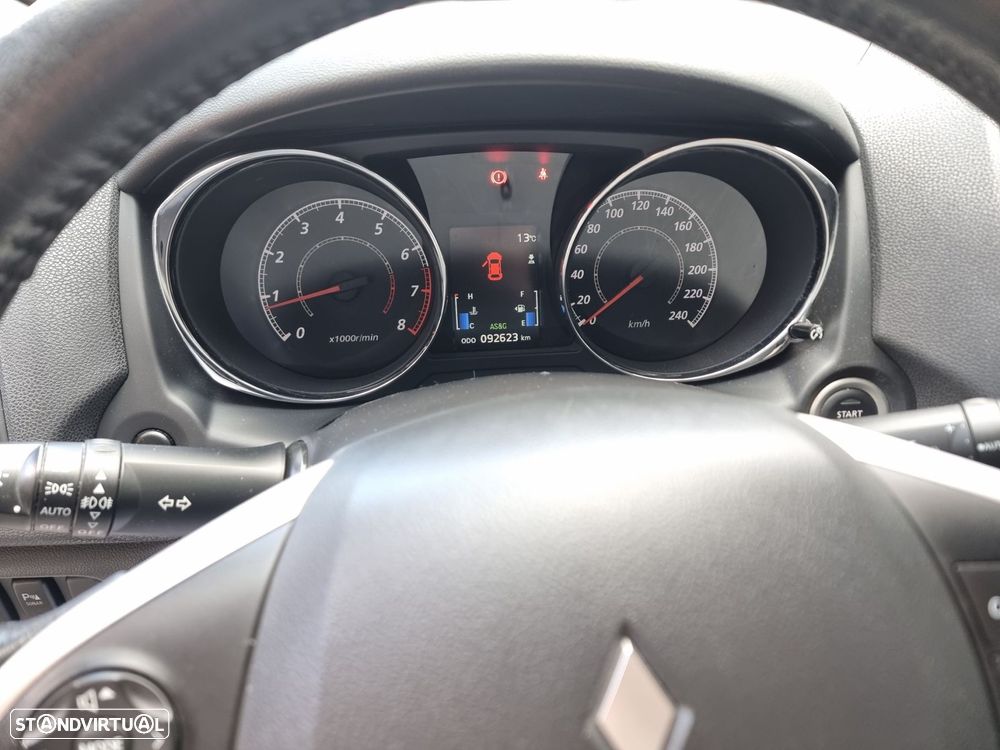 Mitsubishi ASX 1.6 Instyle - 24