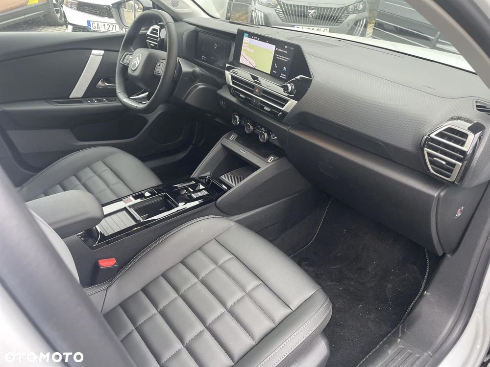 Citroën C4X 1.2 mHEV Max eDCT6 - 22