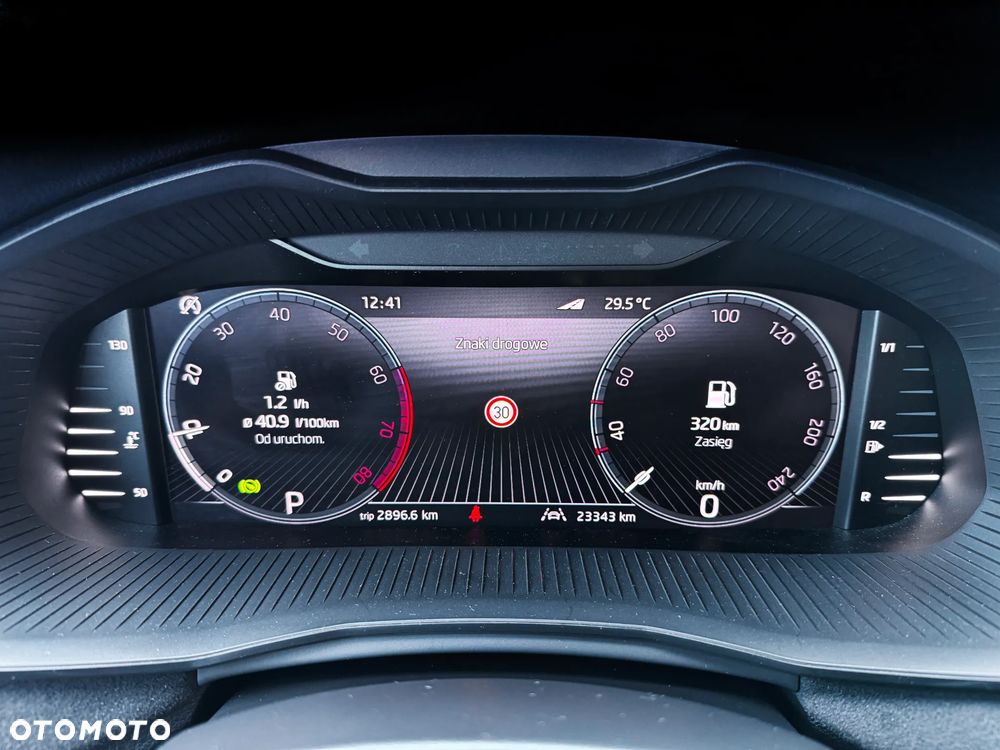 Skoda Scala 1.0 TSI Selection DSG - 38
