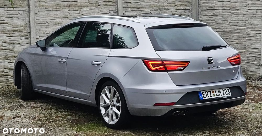 Seat Leon 2.0 TDI DPF Ecomotive DSG FR - 4