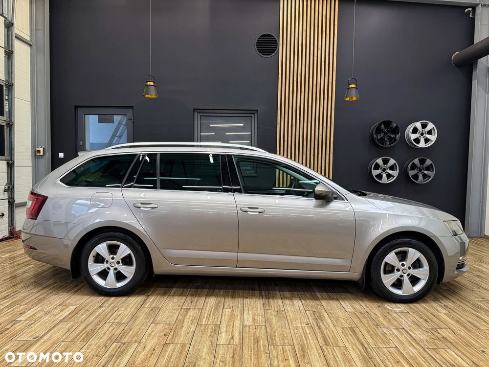 Skoda Octavia - 6