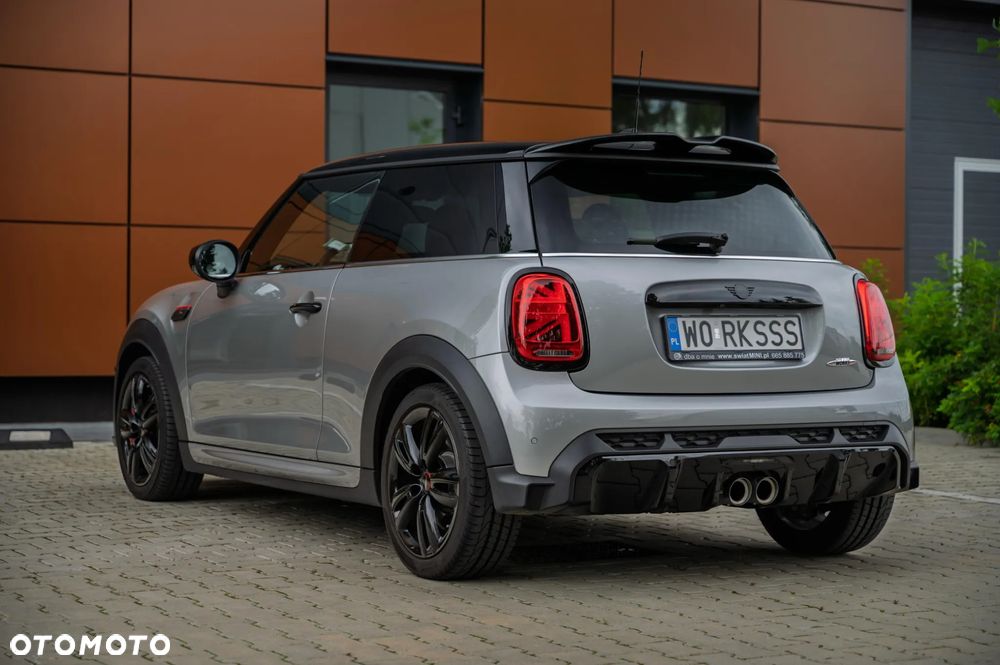 MINI John Cooper Works - 4