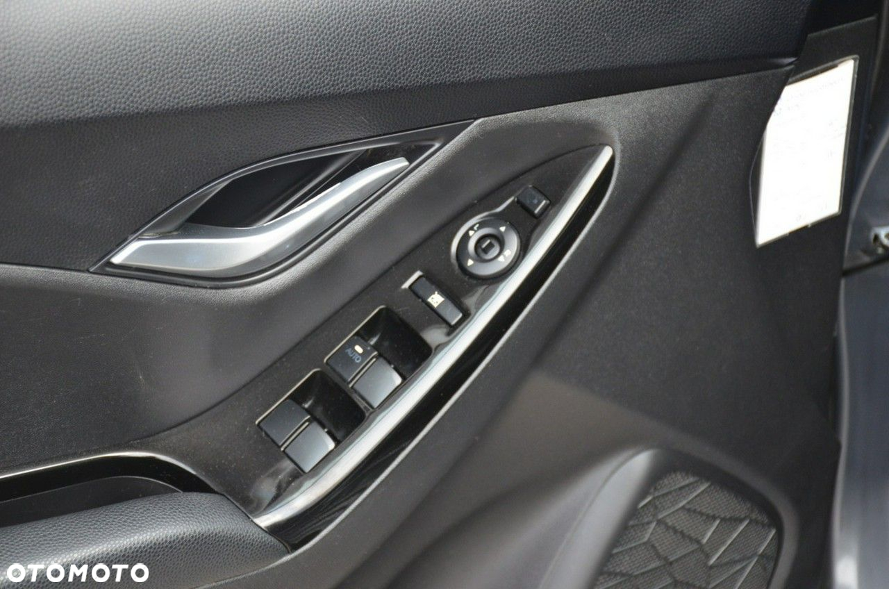 Hyundai ix20 - 21
