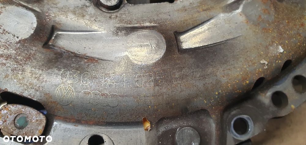 Sprzęgło dwumas tarcza docisk komplet Skoda Octavia II 2.0 FSI 03G141025E - 4