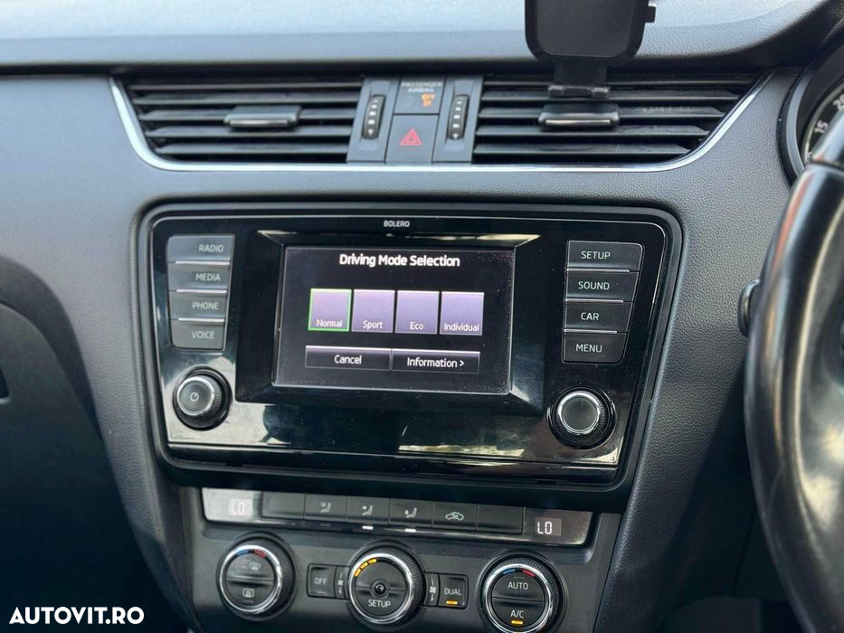 Dezmembrez Skoda Octavia 1.6 tdi, cutie automata, negru - 4