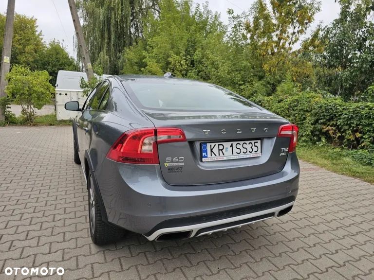 Volvo S60 CC T5 AWD Summum - 8