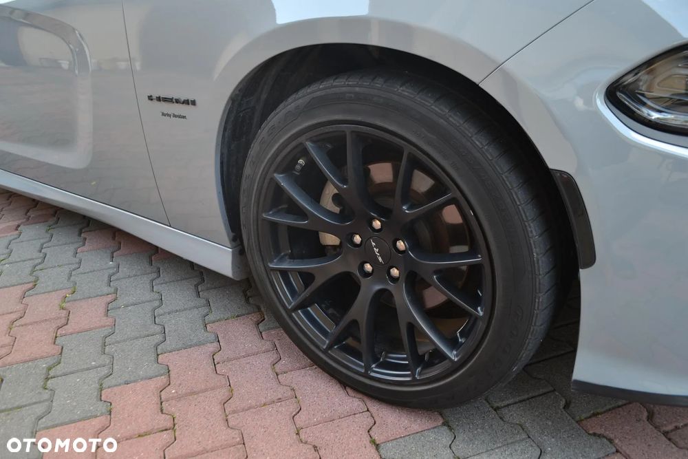 Dodge Charger ver-5-7-r-t - 16