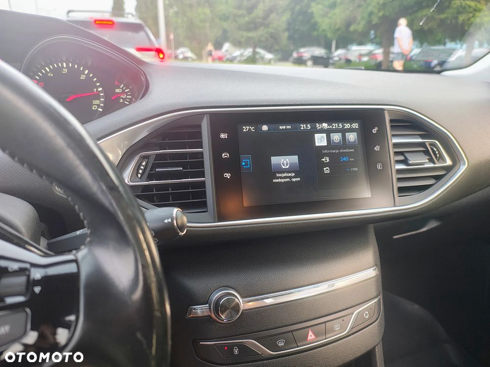 Peugeot 308 1.6 HDi Active - 11