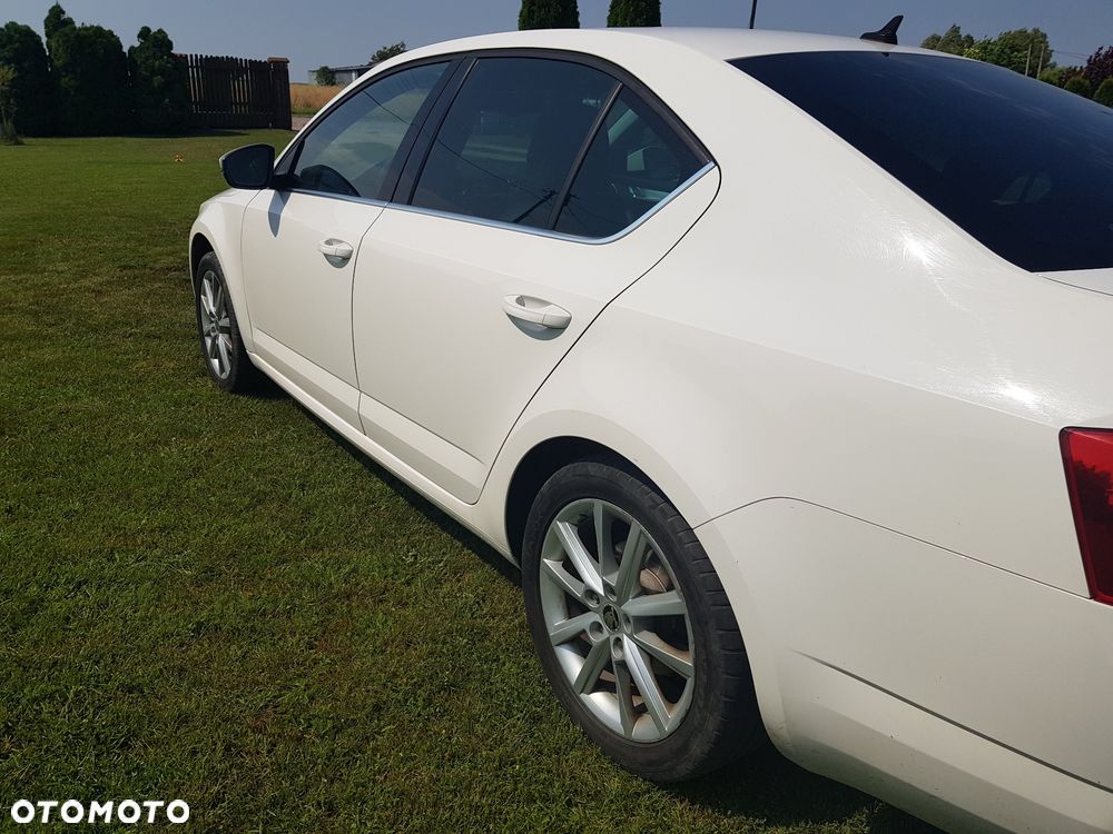 Skoda Octavia 1.8 TSI Elegance DSG - 6