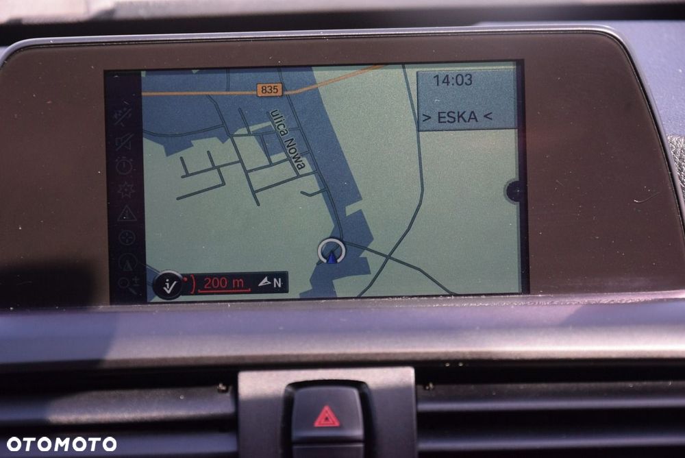 BMW Seria 3 318d Blue Performance - 31