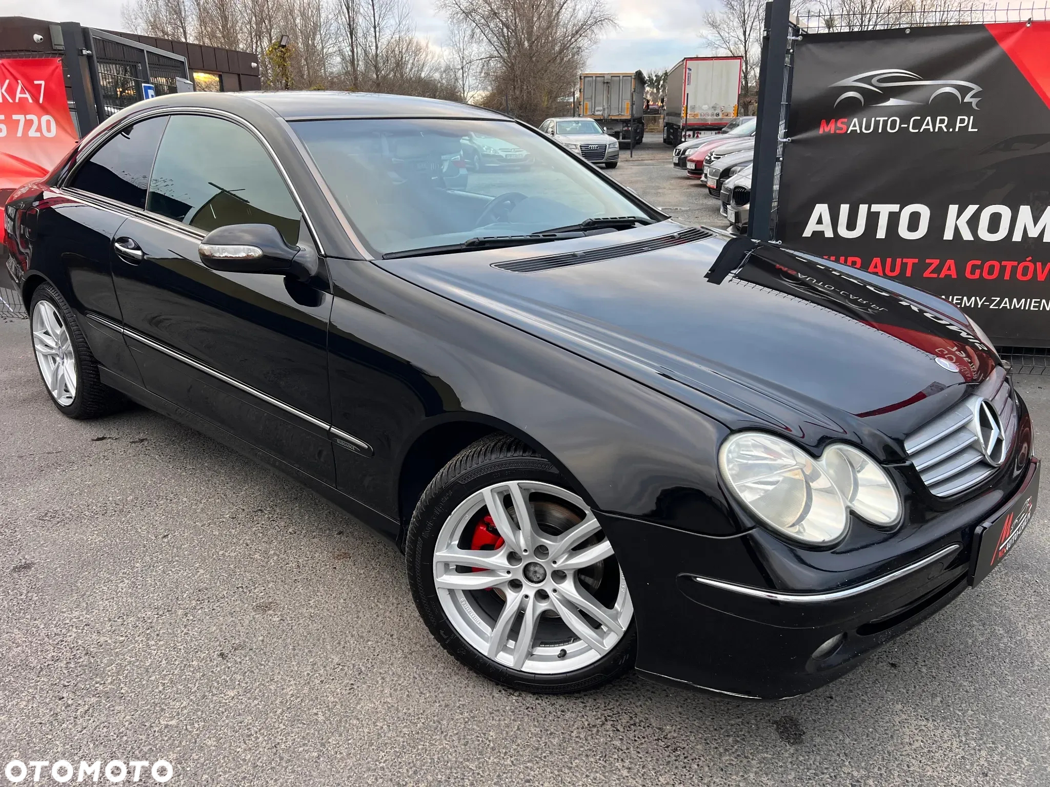 Mercedes-Benz CLK - 3