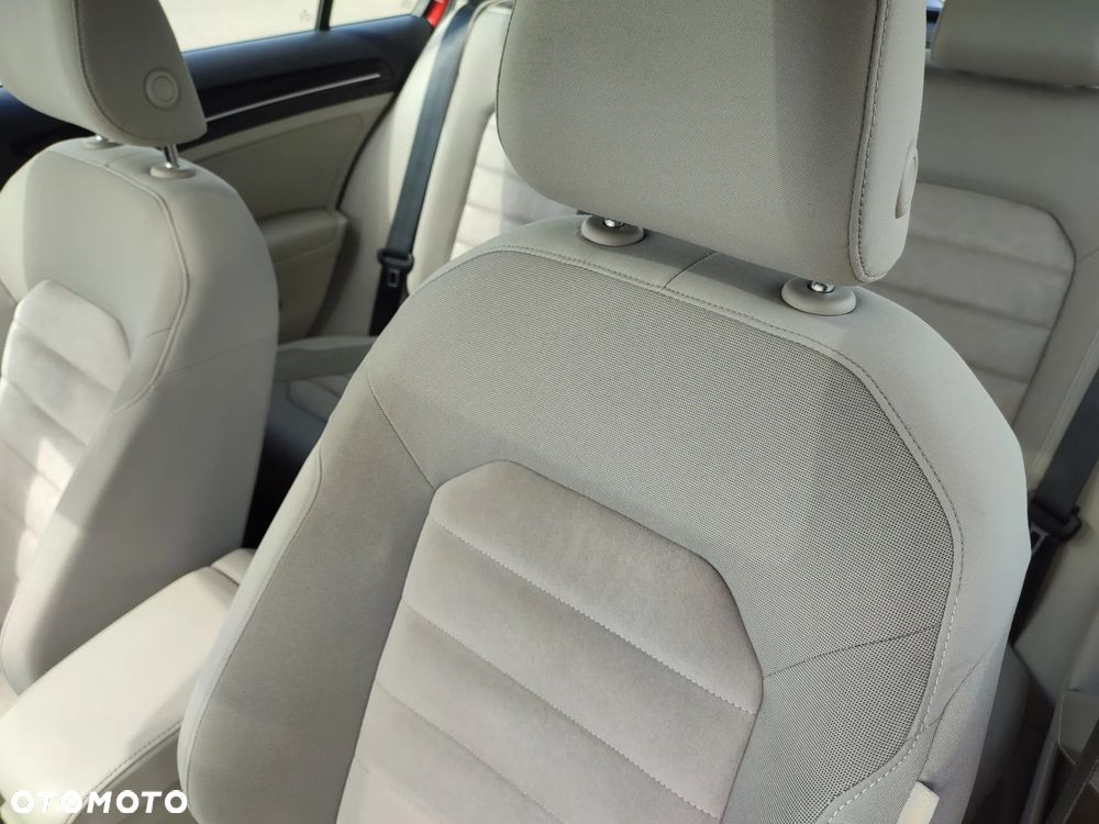 Volkswagen Golf 1.4 TSI BMT Highline Perfectline - 12