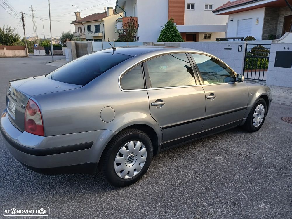 Audi A4 1.9 TDI m5 Exclusive - 4