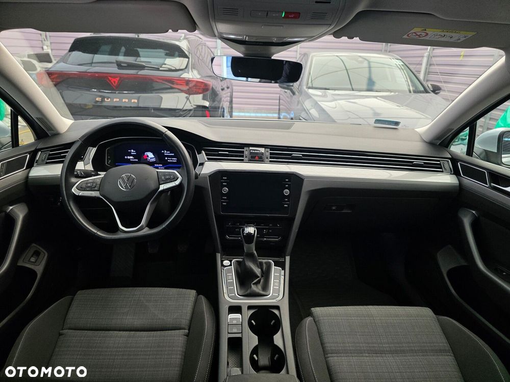 Volkswagen Passat Variant - 15