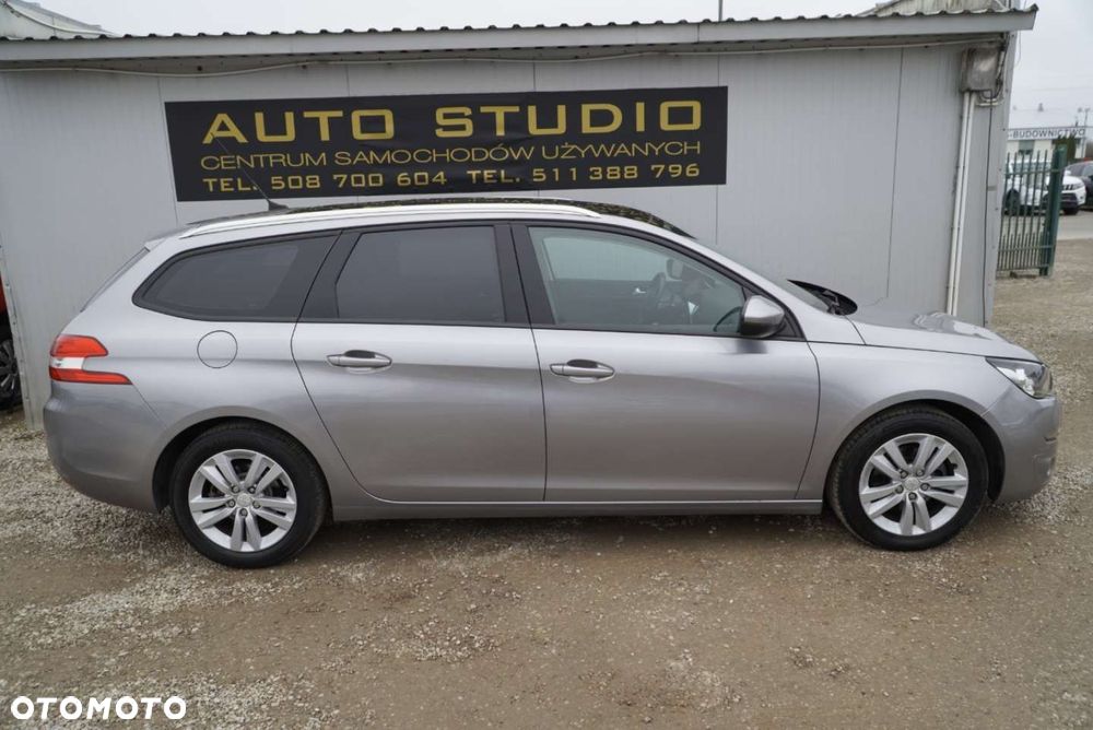 Peugeot 308 BlueHDi 120 Stop & Start Style - 32