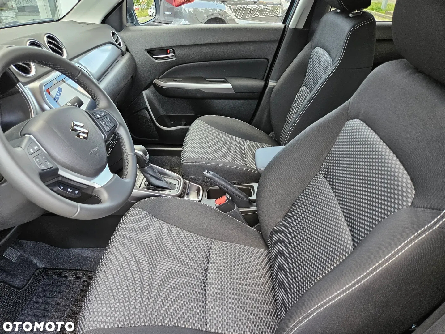Suzuki Vitara 1.5 DualJet Hybrid Premium Plus 4WD AGS - 19