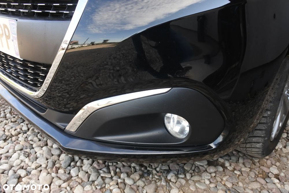 Peugeot 208 1.2 PureTech Allure S&S - 31