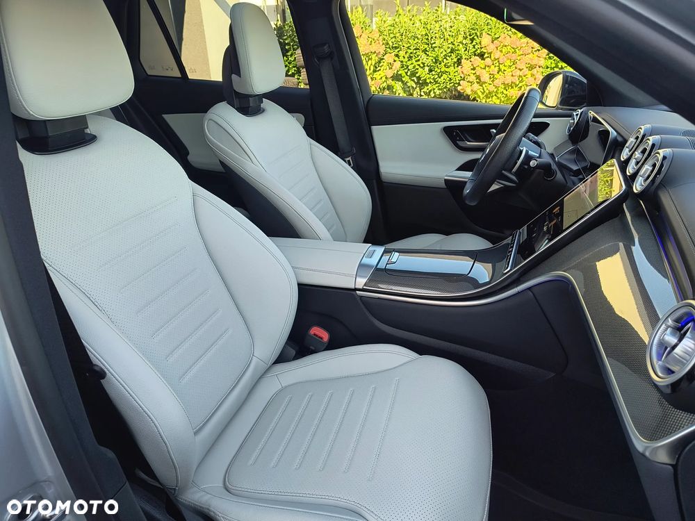 Mercedes-Benz GLC 220 d mHEV 4-Matic AMG Line - 33