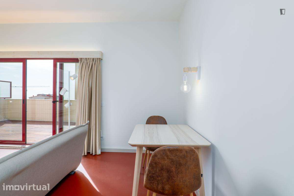 Apartamento com 1 quartos - localizado em Vila nova de gaia - Grande imagem: 3/23
