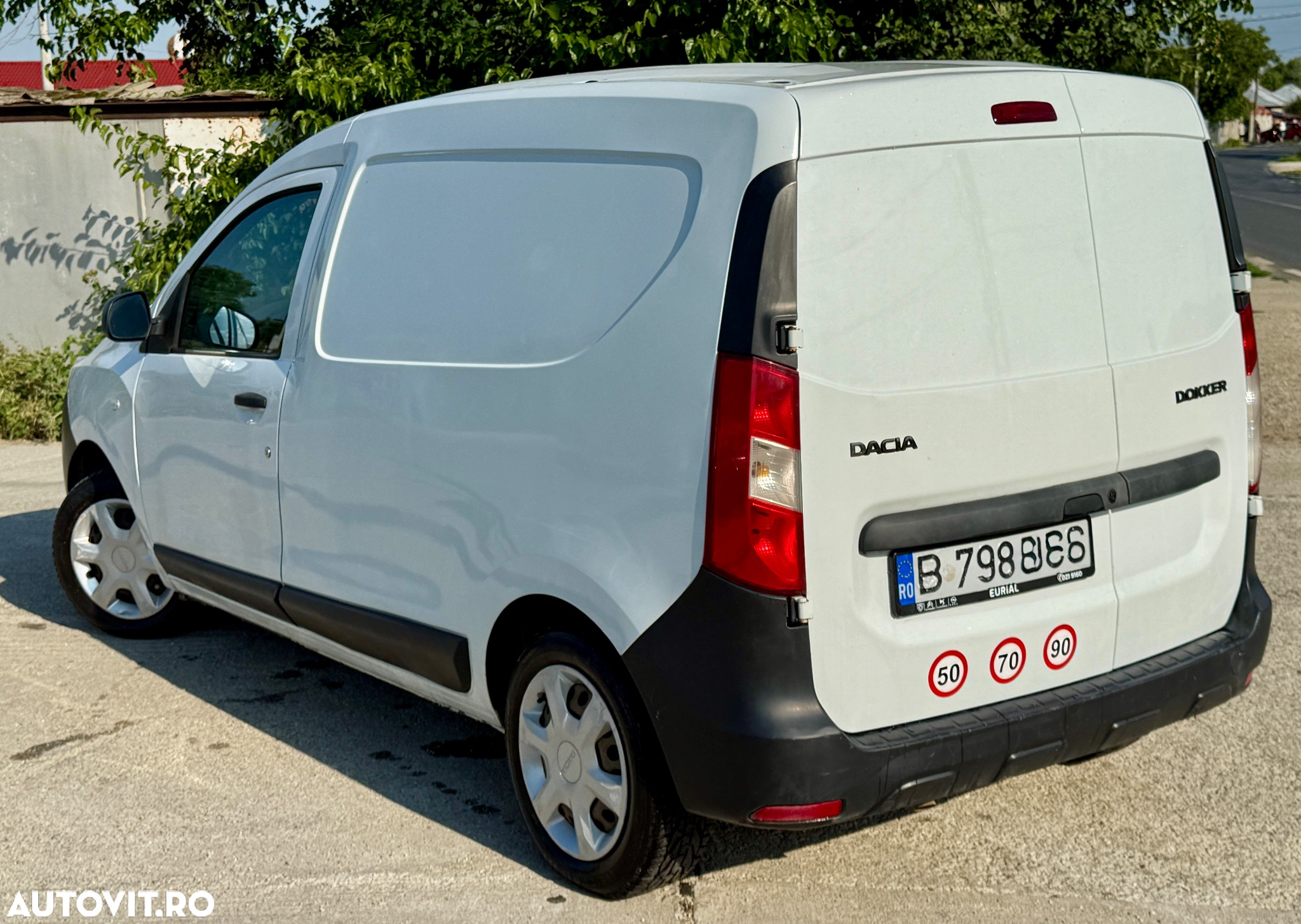 Dacia Dokker 1.5 dCi 90 CP Laureate - 3