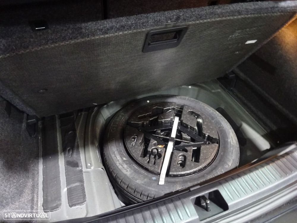 SEAT Arona 1.0 TSI FR - 33