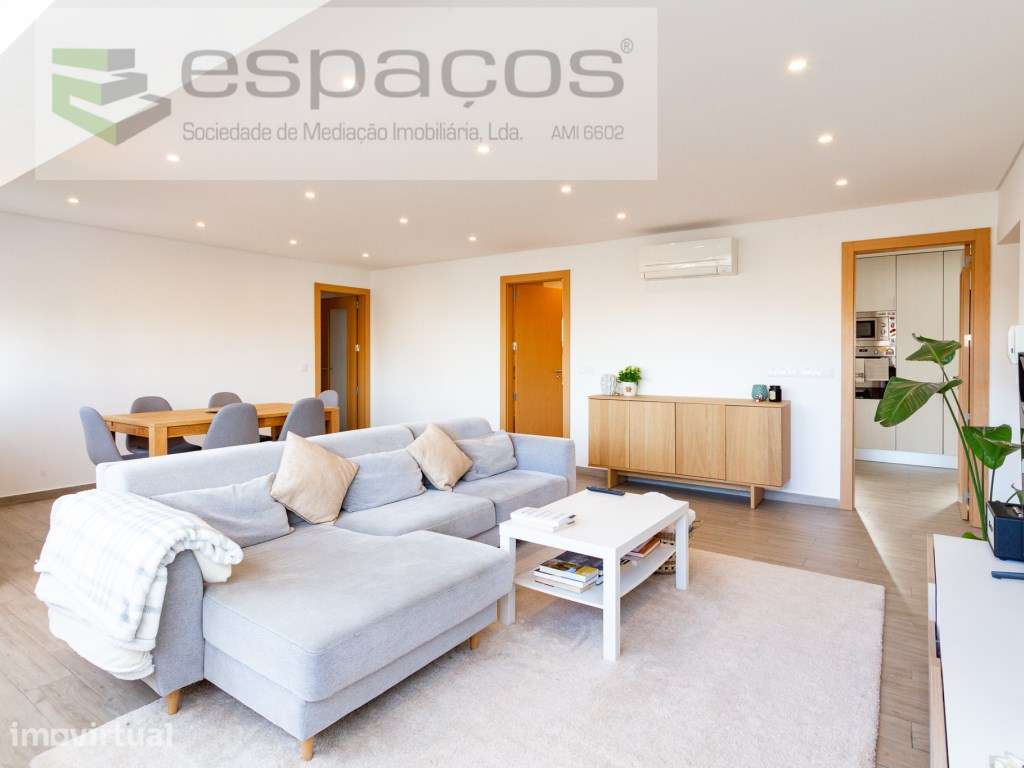 Excelente T3 (antigo T4), Olivais Sul Totalmente Remodelado - Grande imagem: 4/31