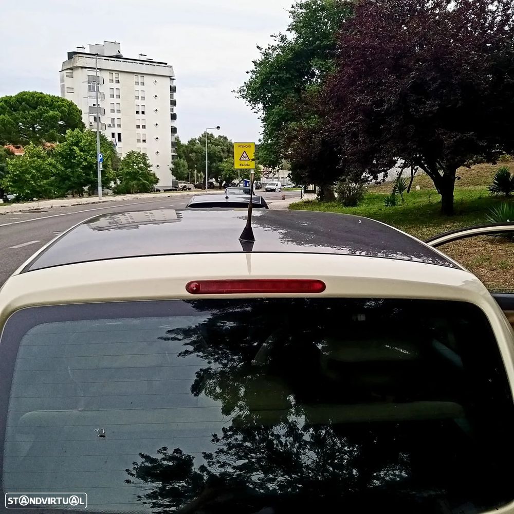 Lancia Ypsilon 1.3 M-jet Argento 4 - 6