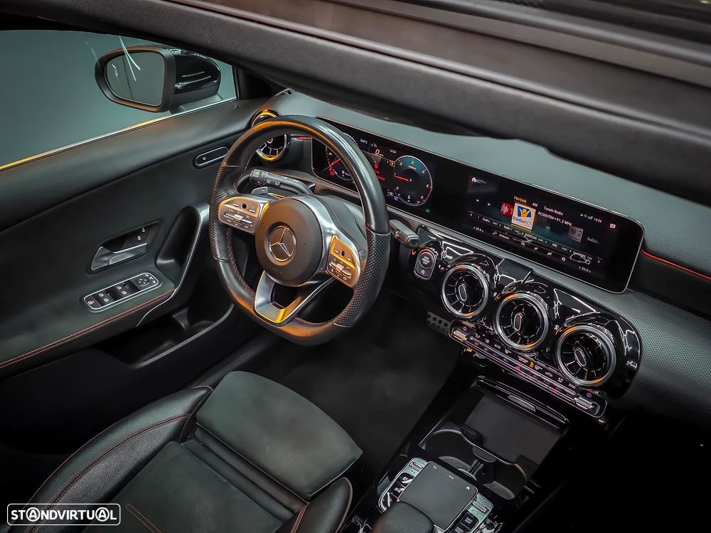 Mercedes-Benz A 180 d 7G-DCT AMG Line - 28