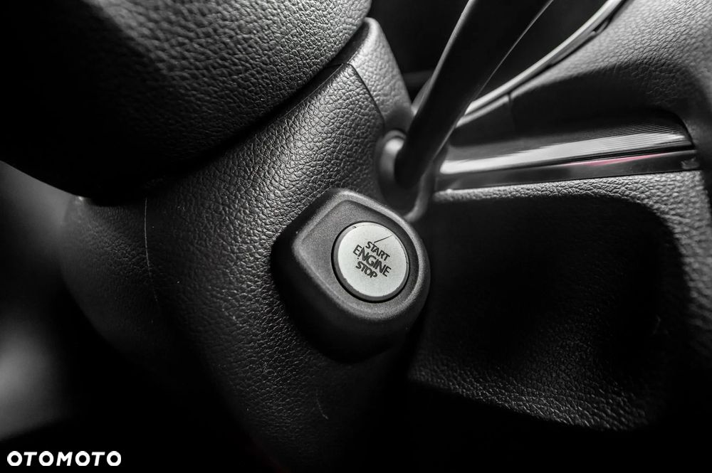 Volkswagen Golf 2.0 TSI GTI - 33