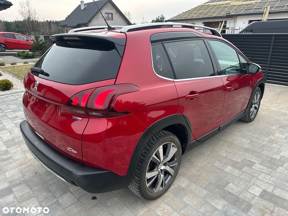 Peugeot 2008 PureTech 110 Stop&Start EAT6 Crossway - 3