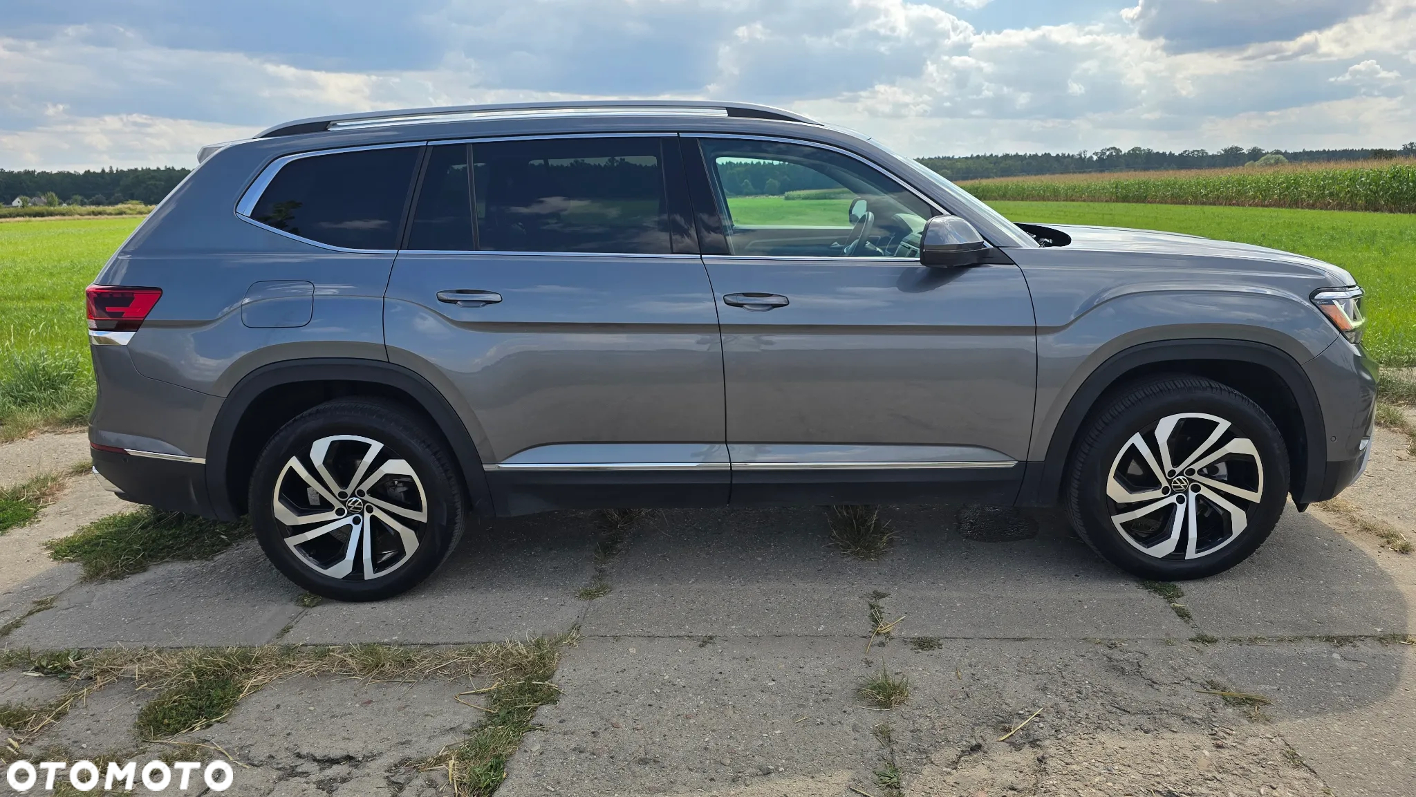 Volkswagen Atlas - 4