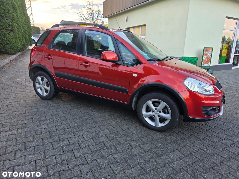 Suzuki SX4 1.6 Explore 4WD - 3