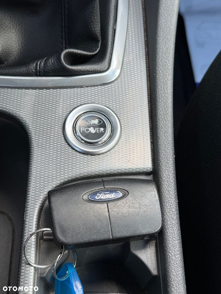 Ford Focus - 26
