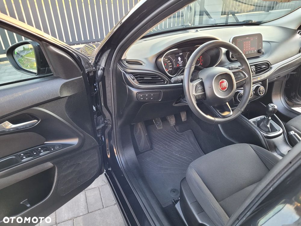 Fiat Tipo 1.4 T-Jet Lounge - 10