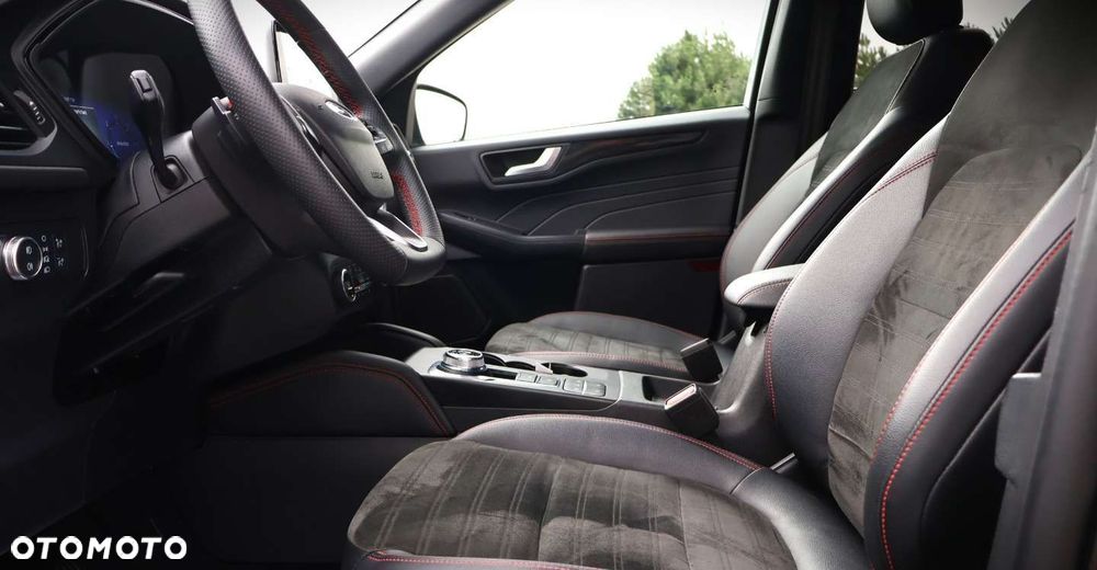 Ford Kuga - 16
