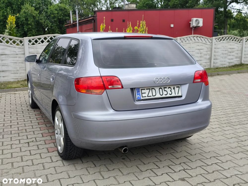 Audi A3 Sportback 1.6 S line Sportpaket plus - 10