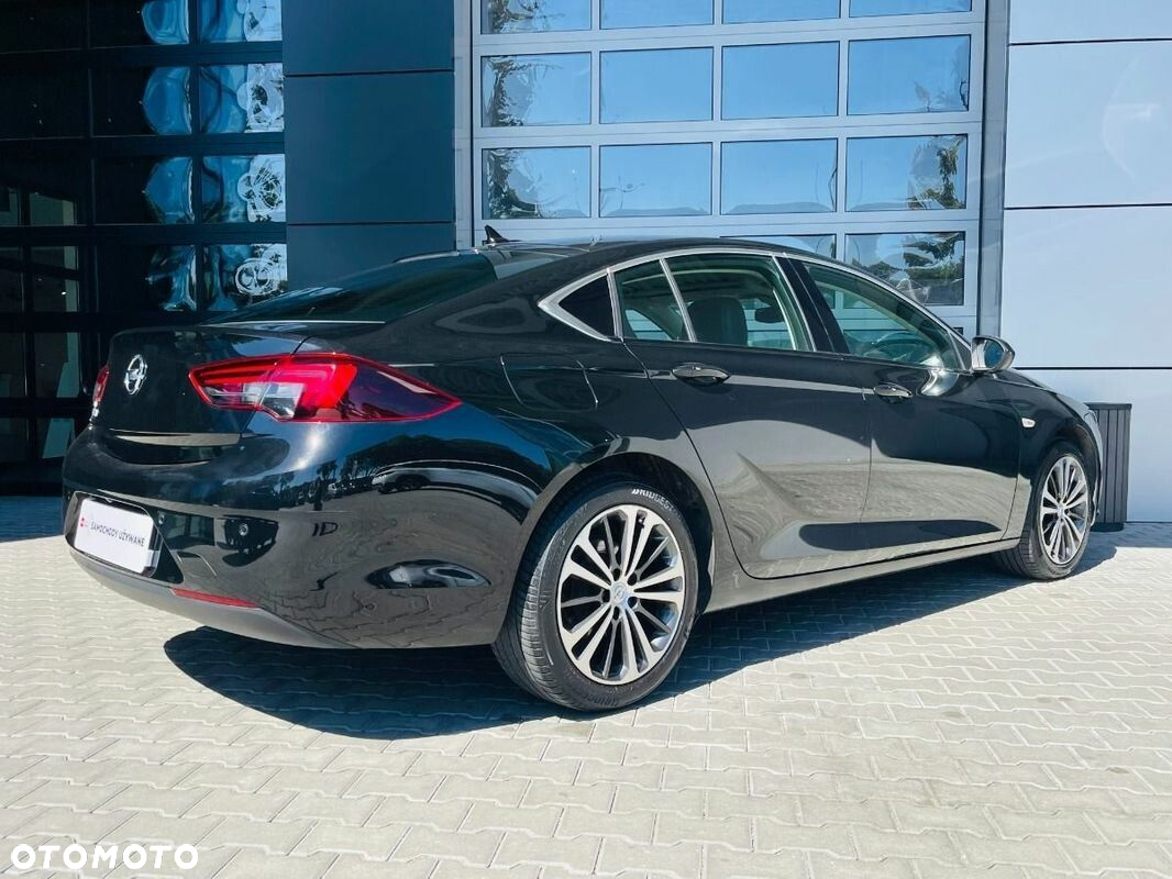 Opel Insignia 1.5 T Elite S&S - 10
