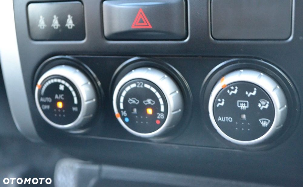 Nissan X-Trail - 25
