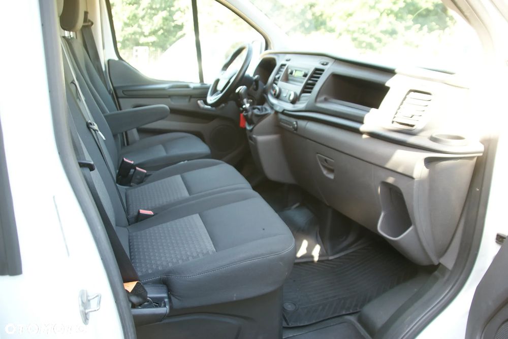 Ford Transit Custom - 19