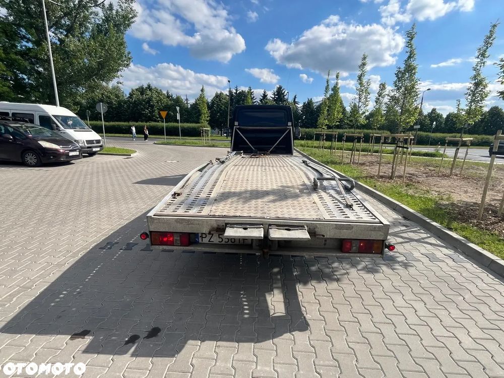 Mercedes-Benz Sprinter - 6