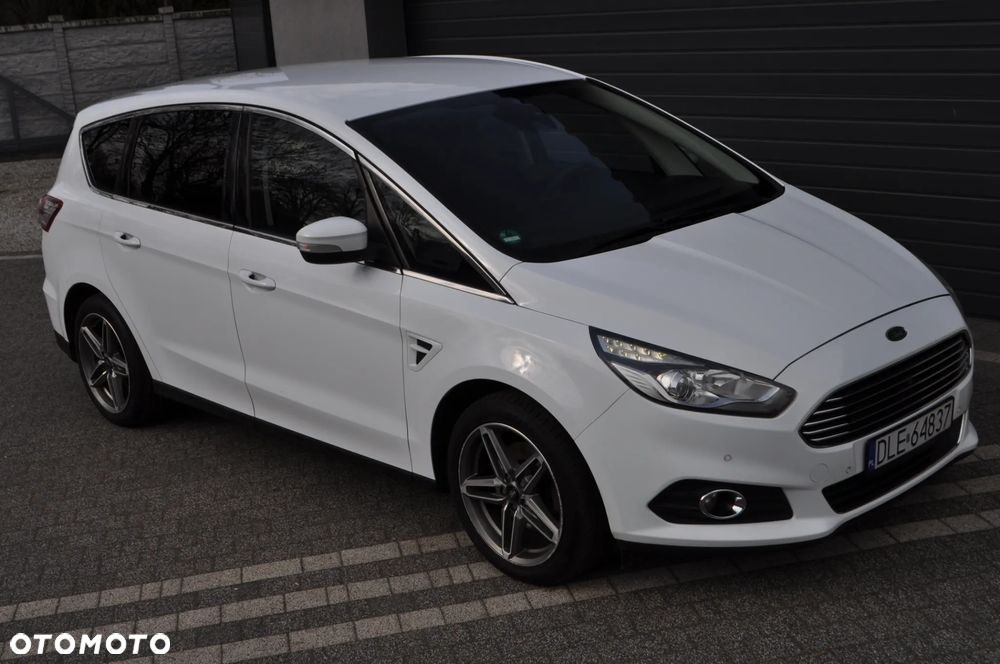 Ford S-Max 2.0 TDCi Titanium - 25