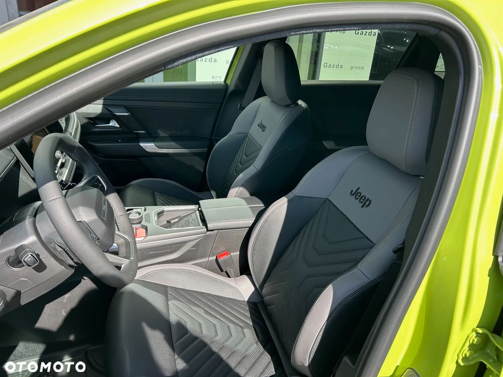 Jeep Compass 1.2 T3 mHEV First Edition FWD DCT - 11