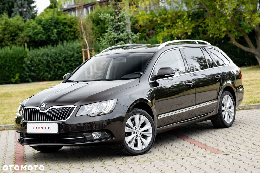 Skoda Superb 2.0 TDI Green tec 4x4 DSG Elegance - 1