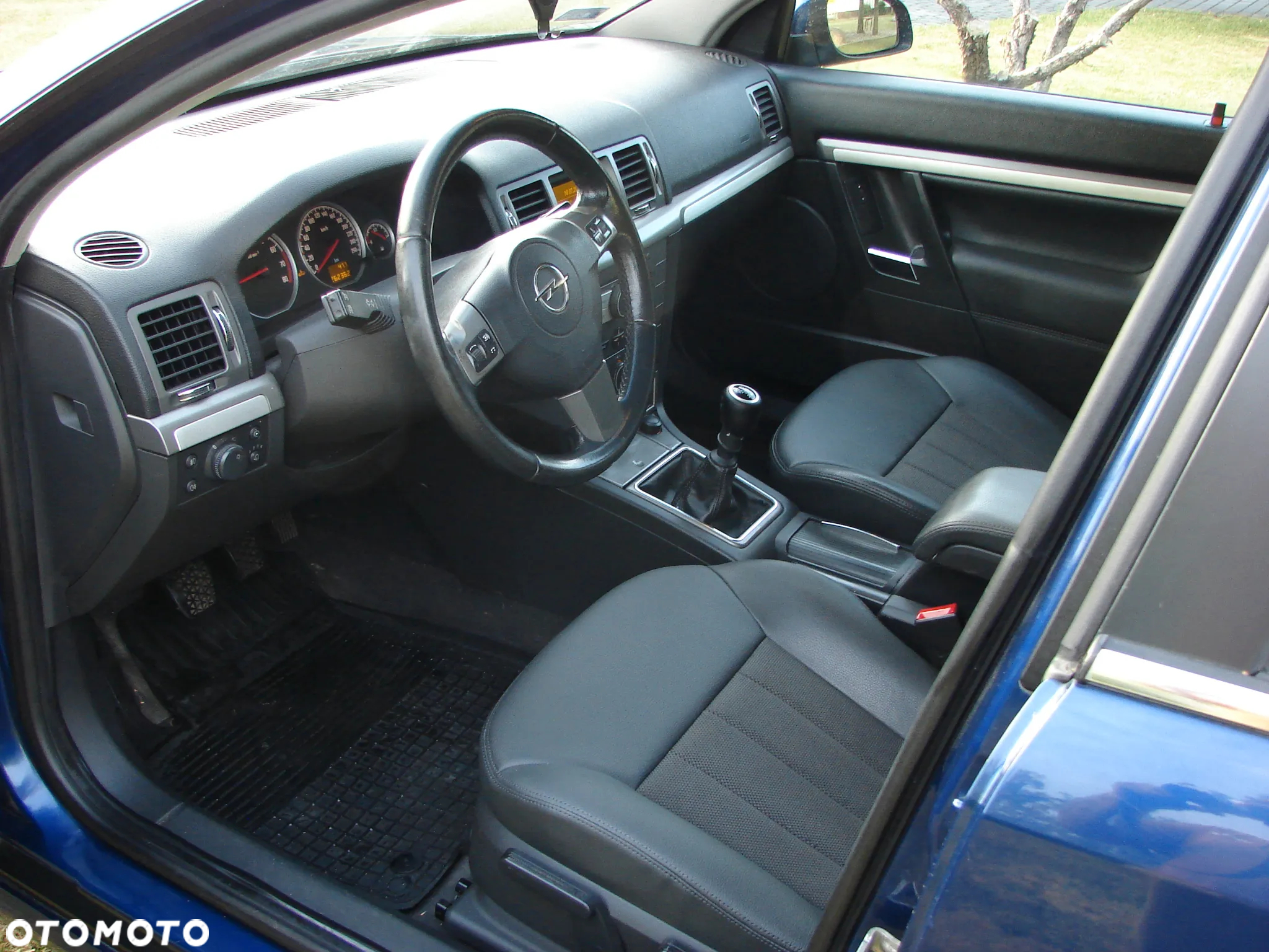 Opel Vectra 1.8 - 5